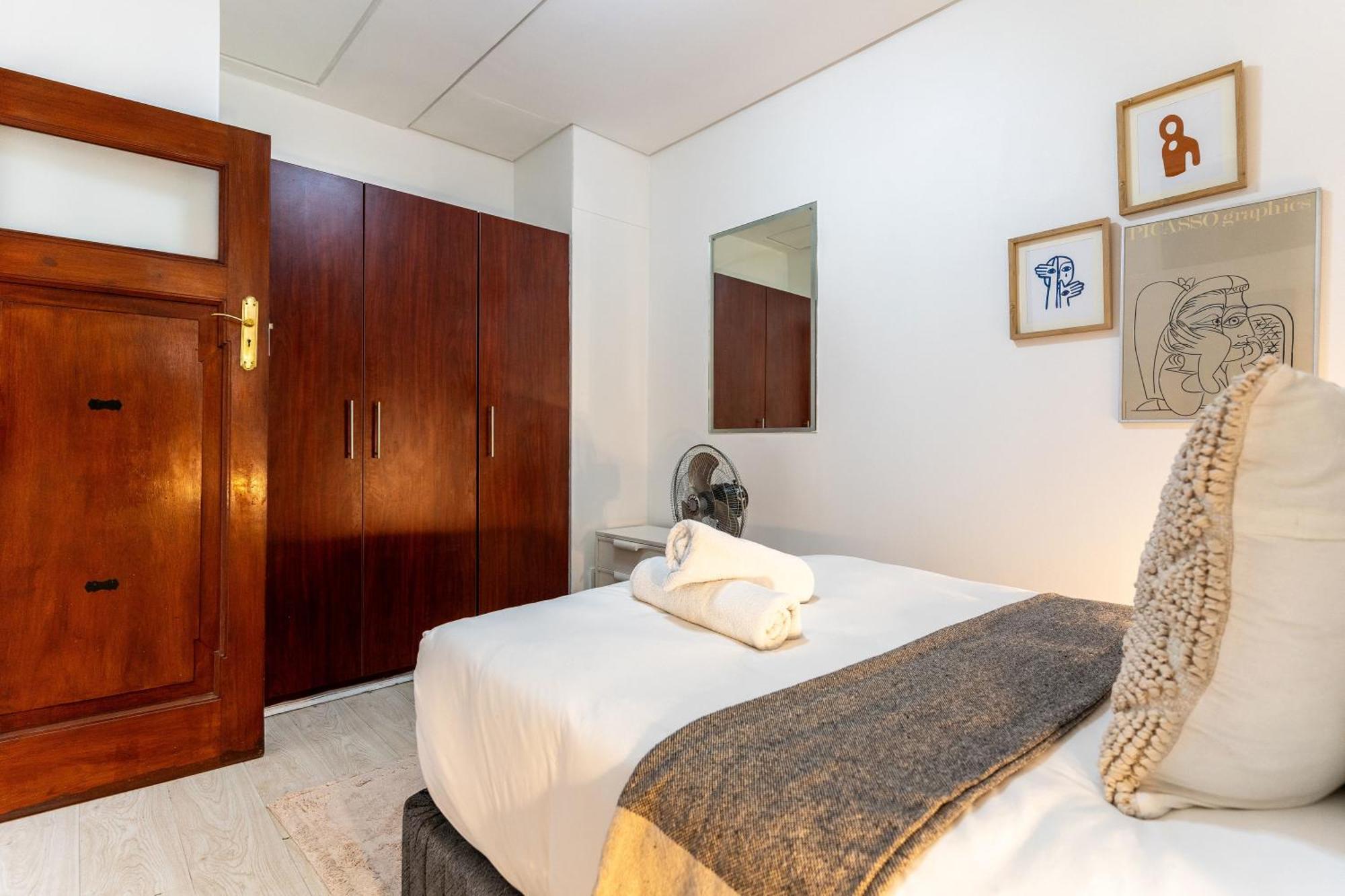 704 Market House Cbd Location Apartment *